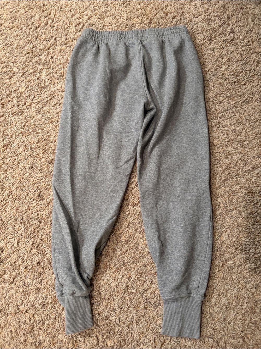 Under Armour Gray Men's Fleece Jogger Sweatpants with Black Drawstring - Picture 3 of 3